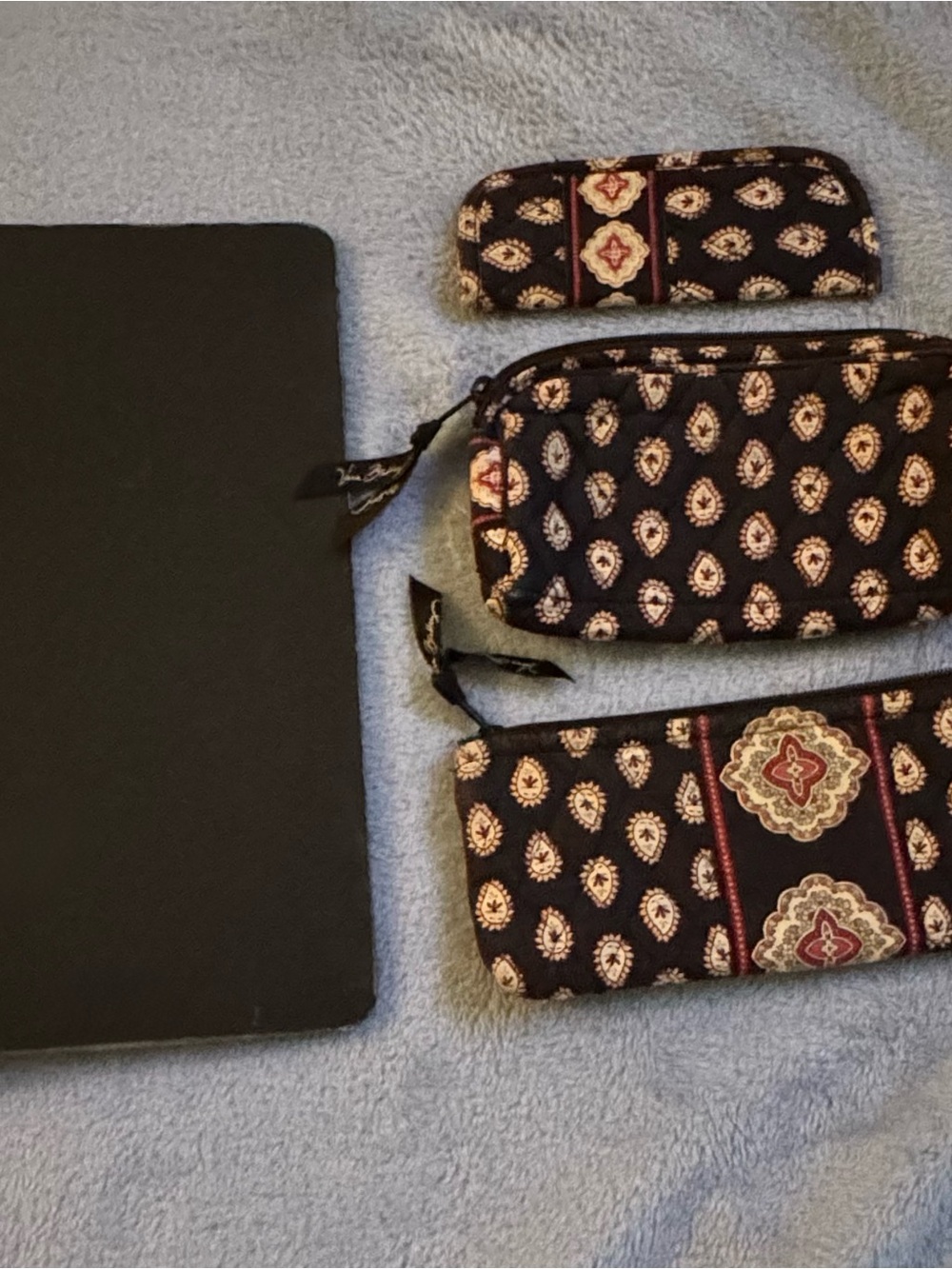 Vera Bradley 3 Ring Binder w/ Pencil Bag, Tech Bag, Eye Glass Case